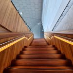 Najlepsze materiały do budowy schodów wewnętrznych